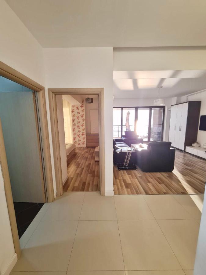 Amazing View Apartment Mamaia Exterior photo