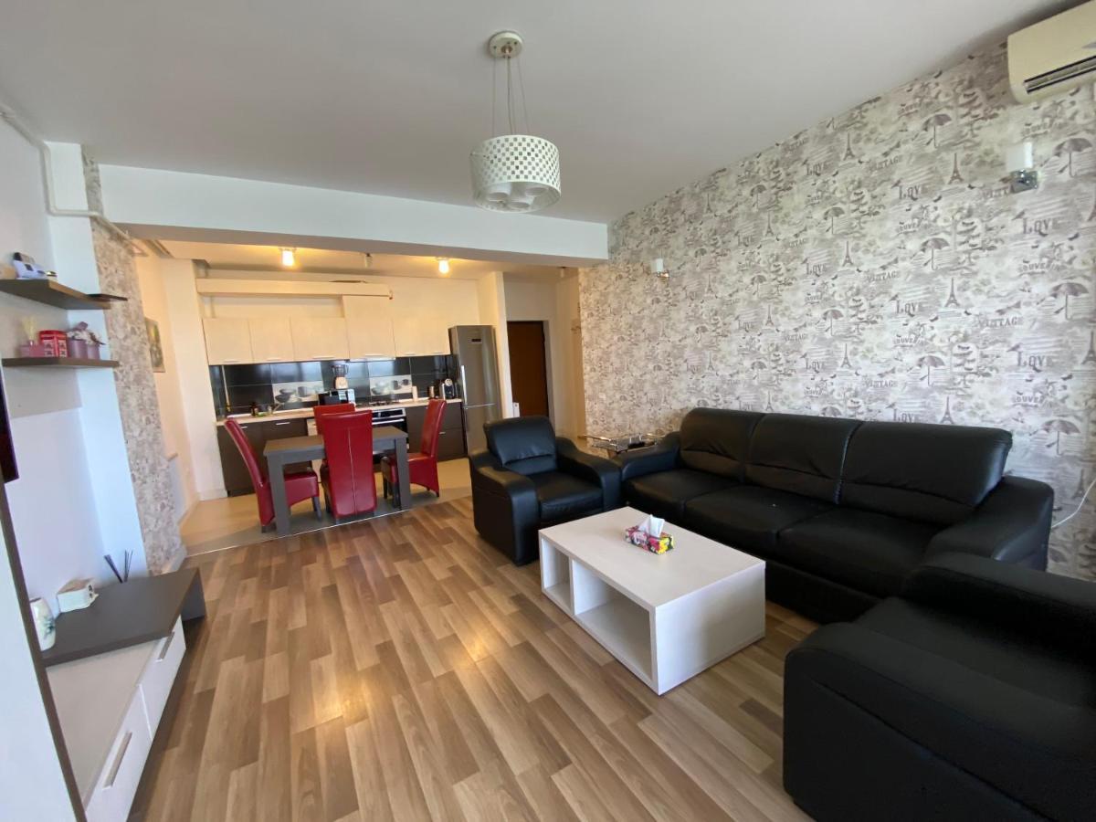 Amazing View Apartment Mamaia Exterior photo