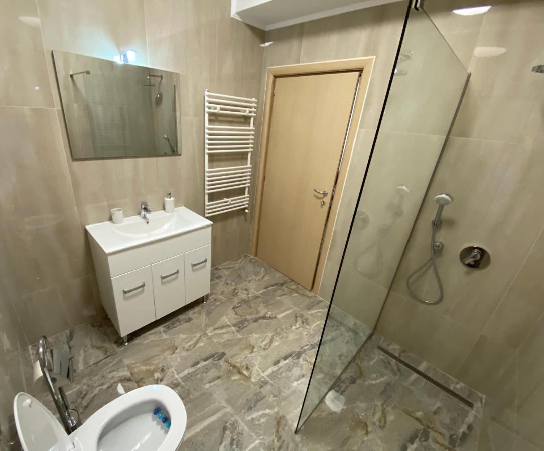 Amazing View Apartment Mamaia Exterior photo
