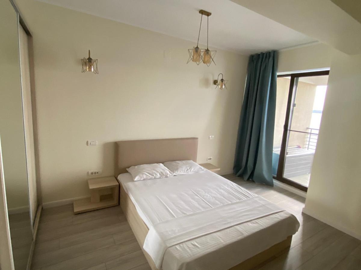 Amazing View Apartment Mamaia Exterior photo